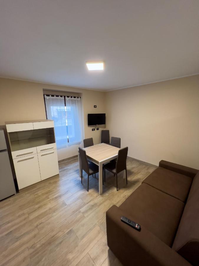 Aparthotel El Rocol Vezza dʼOglio Exteriér fotografie