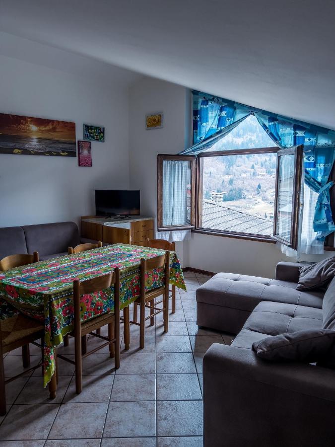 Aparthotel El Rocol Vezza dʼOglio Exteriér fotografie