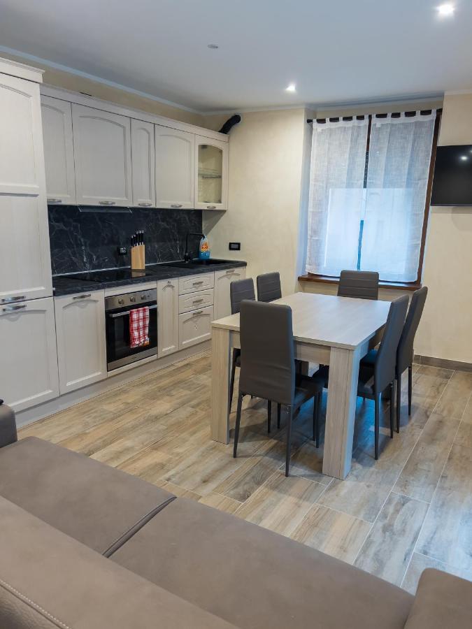 Aparthotel El Rocol Vezza dʼOglio Exteriér fotografie