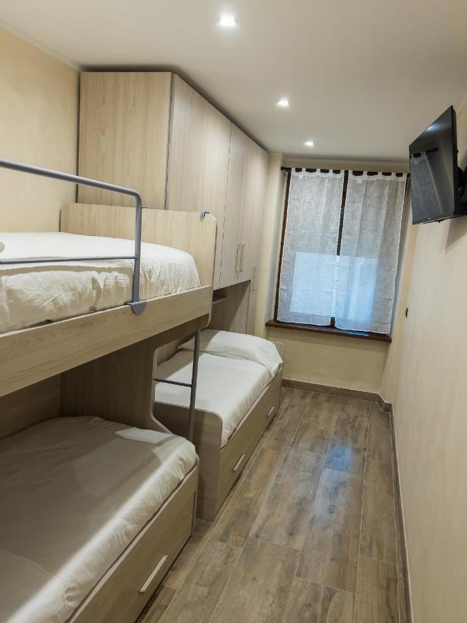 Aparthotel El Rocol Vezza dʼOglio Exteriér fotografie